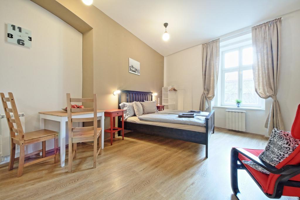 Nabo Apartments Prague Phòng bức ảnh